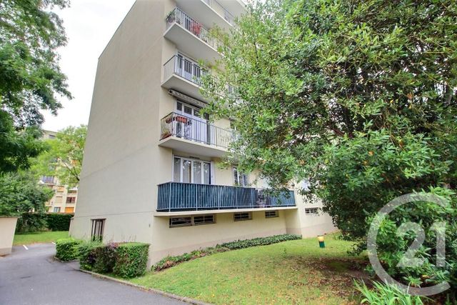 Appartement F5 à vendre - 5 pièces - 112,54 m2 - Antony - 92 - ILE-DE-FRANCE