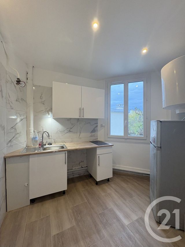 Appartement F1 à louer - 1 pièce - 24,06 m2 - Antony - 92 - ILE-DE-FRANCE