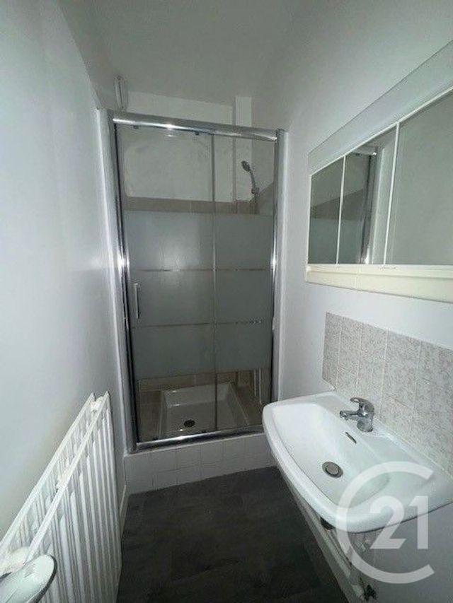 Appartement F3 &agrave; louer - 3 pi&egrave;ces - 45,85 m2 - Antony - 92 - ILE-DE-FRANCE