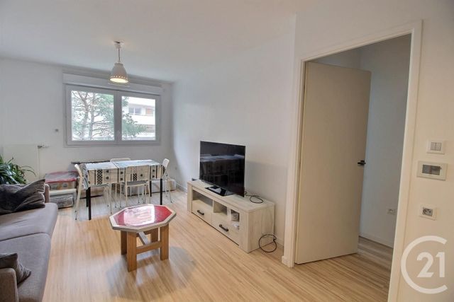 Appartement F2 à louer - 2 pièces - 40 m2 - Chatenay Malabry - 92 - ILE-DE-FRANCE