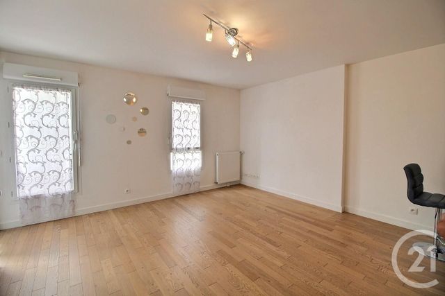 Appartement F3 à louer - 3 pièces - 58,08 m2 - Fresnes - 94 - ILE-DE-FRANCE