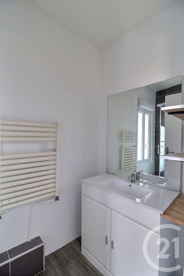 Appartement F2 à louer - 2 pièces - 45 m2 - Longjumeau - 91 - ILE-DE-FRANCE