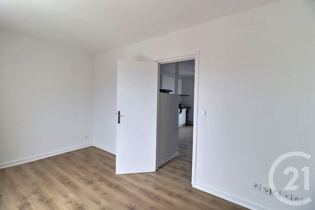 Appartement F2 à louer - 2 pièces - 45 m2 - Longjumeau - 91 - ILE-DE-FRANCE