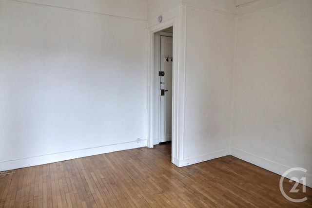 Appartement Studio à louer ASNIERES SUR SEINE