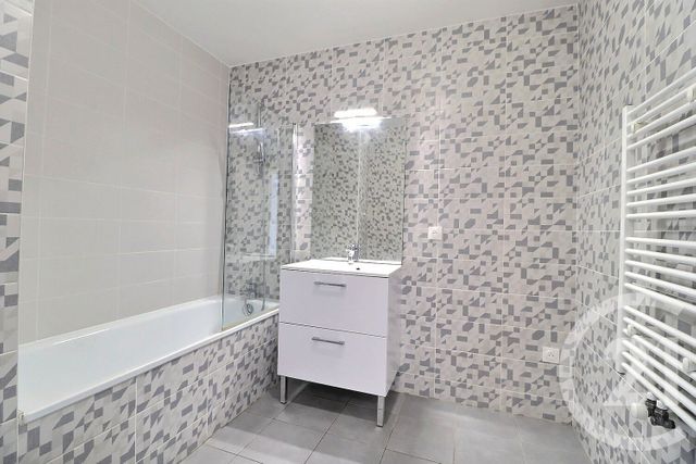 Appartement F4 à vendre - 4 pièces - 79 m2 - Sceaux - 92 - ILE-DE-FRANCE