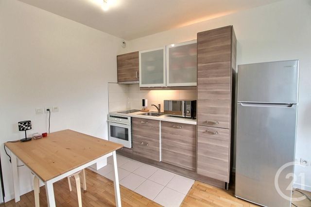 Appartement Studio &agrave; louer - 1 pi&egrave;ce - 25,61 m2 - Antony - 92 - ILE-DE-FRANCE