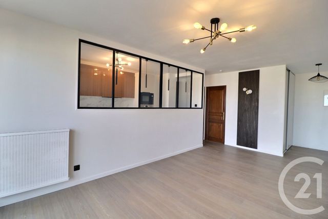 Appartement F5 &agrave; louer - 5 pi&egrave;ces - 90 m2 - Viry Chatillon - 91 - ILE-DE-FRANCE