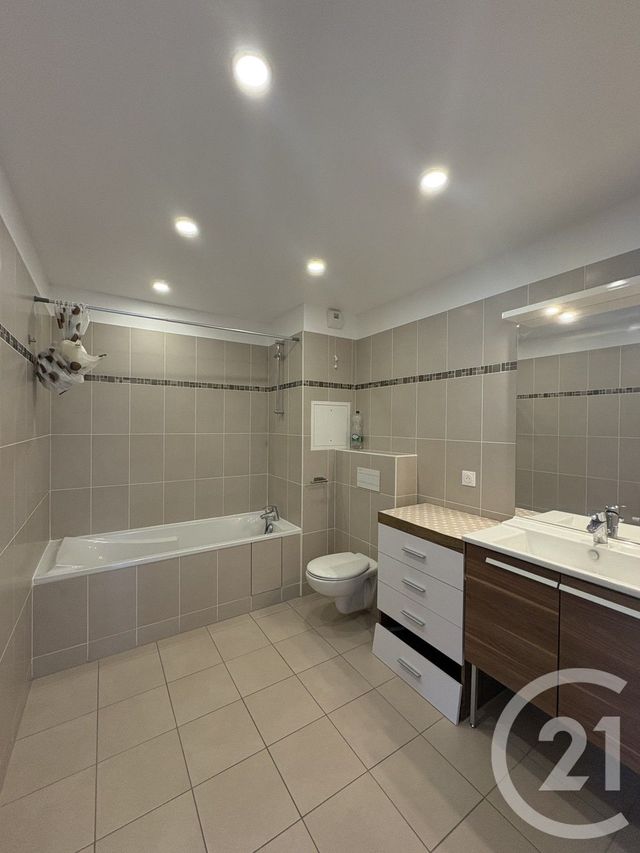 Appartement F4 &agrave; louer - 4 pi&egrave;ces - 89,62 m2 - Antony - 92 - ILE-DE-FRANCE