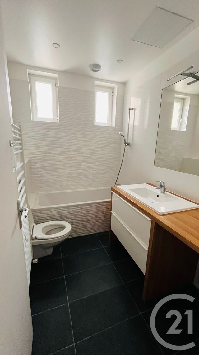 Appartement F3 &agrave; louer - 3 pi&egrave;ces - 60,89 m2 - Montrouge - 92 - ILE-DE-FRANCE