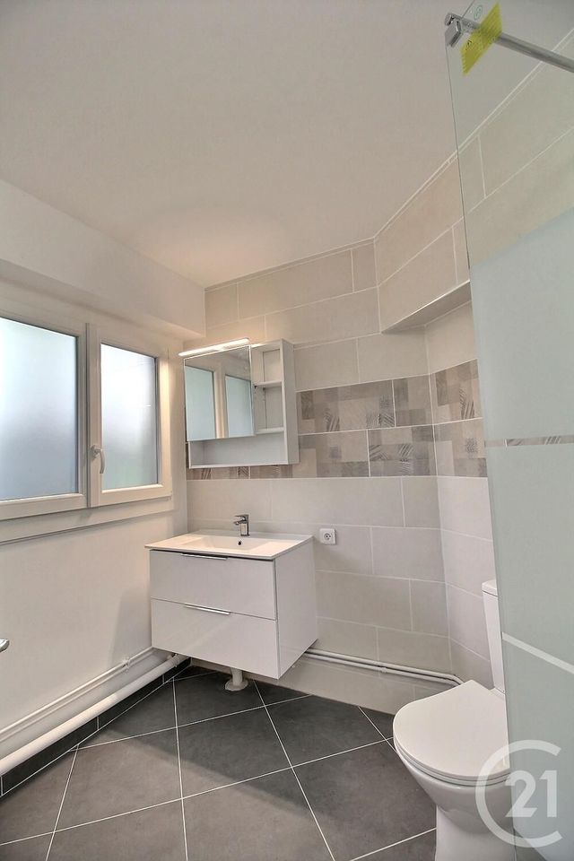 Appartement Studio &agrave; louer - 1 pi&egrave;ce - 16,67 m2 - Antony - 92 - ILE-DE-FRANCE