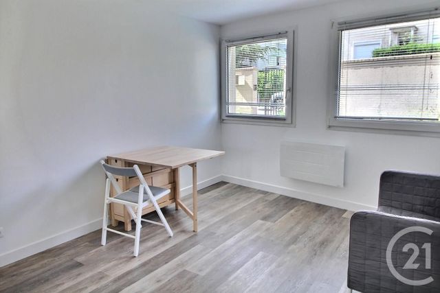 Appartement F1 &agrave; louer - 2 pi&egrave;ces - 28,61 m2 - Antony - 92 - ILE-DE-FRANCE
