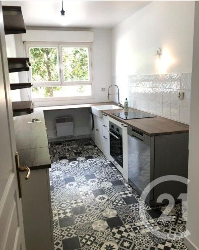 Appartement F3 &agrave; louer - 3 pi&egrave;ces - 70,06 m2 - Montrouge - 92 - ILE-DE-FRANCE