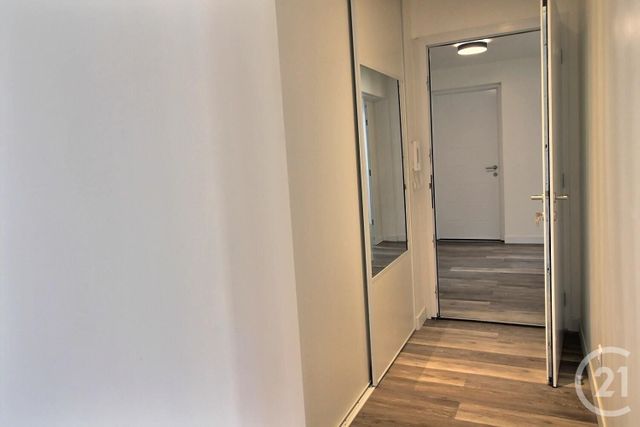 Appartement Studio &agrave; louer - 1 pi&egrave;ce - 25,32 m2 - Antony - 92 - ILE-DE-FRANCE