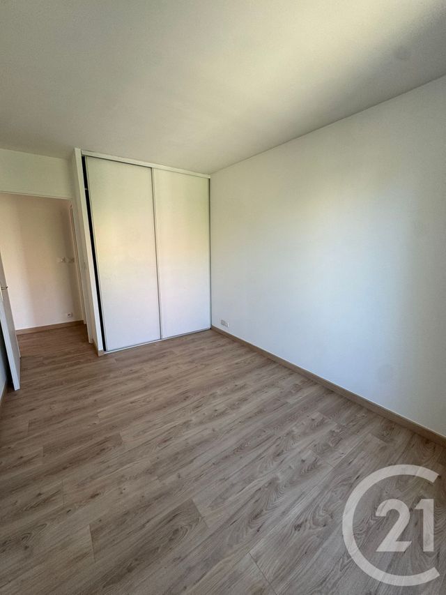 Appartement F3 &agrave; louer - 3 pi&egrave;ces - 65,10 m2 - Rungis - 94 - ILE-DE-FRANCE