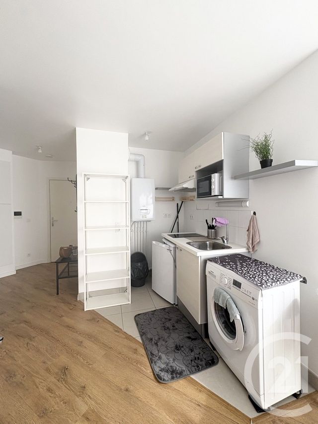 Appartement Studio &agrave; louer - 1 pi&egrave;ce - 24,93 m2 - Chatenay Malabry - 92 - ILE-DE-FRANCE
