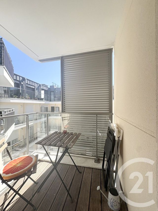 Appartement Studio &agrave; louer - 1 pi&egrave;ce - 24,93 m2 - Chatenay Malabry - 92 - ILE-DE-FRANCE