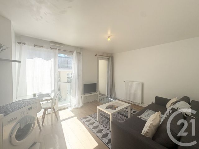 Appartement Studio &agrave; louer - 1 pi&egrave;ce - 24,93 m2 - Chatenay Malabry - 92 - ILE-DE-FRANCE