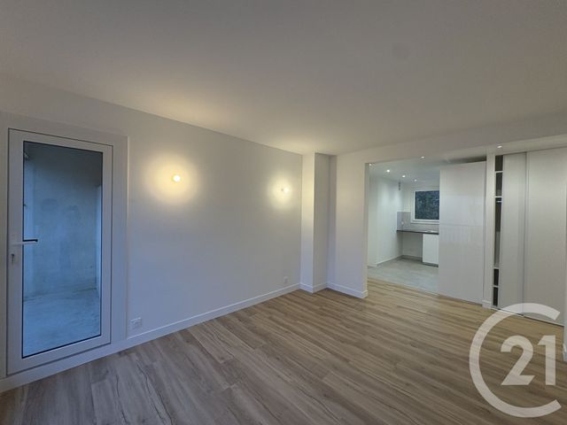 Appartement F4 &agrave; louer - 4 pi&egrave;ces - 66,61 m2 - Fresnes - 94 - ILE-DE-FRANCE
