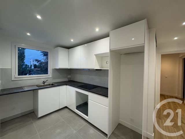 Appartement F4 &agrave; louer - 4 pi&egrave;ces - 66,61 m2 - Fresnes - 94 - ILE-DE-FRANCE