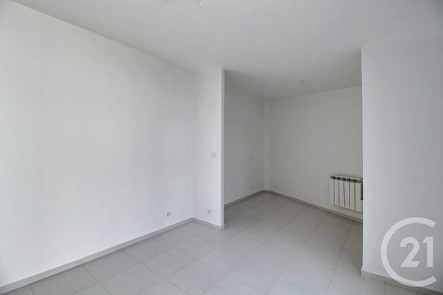 Afficher la photo en grand Appartement Studio à vendre - 1 pièce - 24 m2 - Antony - 92 - ILE-DE-FRANCE