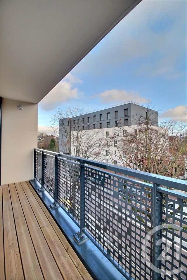 Afficher la photo en grand Appartement F4 à vendre - 4 pièces - 79 m2 - Sceaux - 92 - ILE-DE-FRANCE